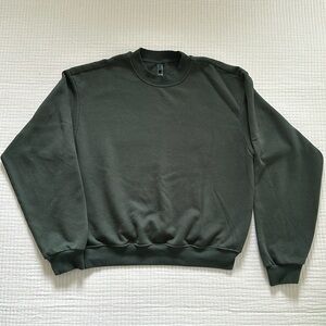 LIKE NEW SKIMS Cotton Blend Fleece Classic Crew Sweatshirt - Green - Medium